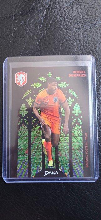 DAKA Netherlands Denzel Dumfries TE-5 Parallel /5 - 1 Card -, Verzamelen, Stickers