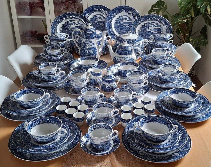 Barratts - Tafelservies (121) - Old Castle - Keramiek,, Antiek en Kunst, Antiek | Meubels | Tafels