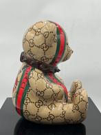 Naor - Bear gucci pop art
