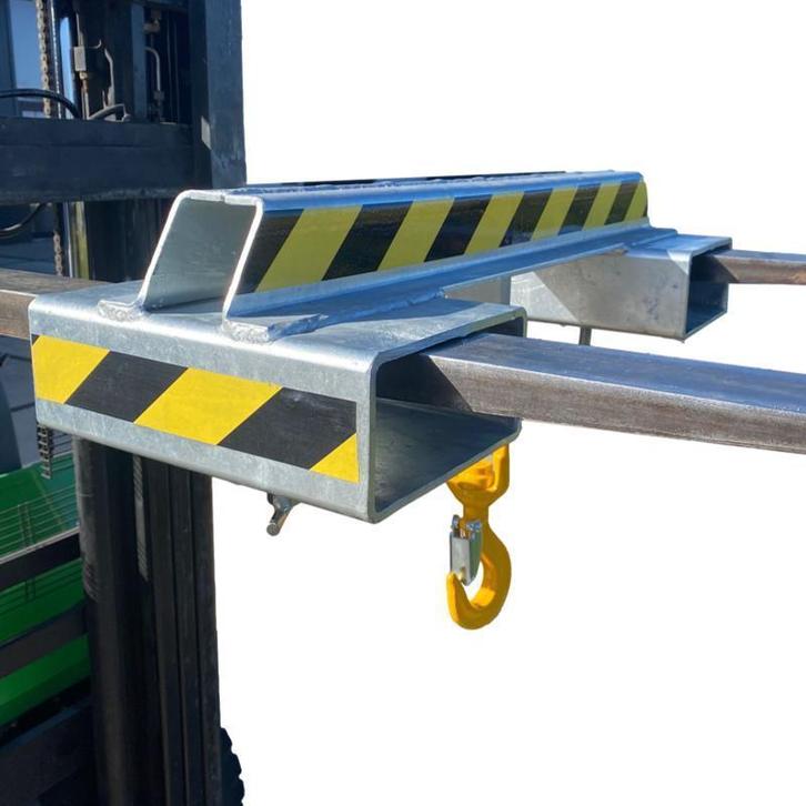 Hijsjuk met Draailasthaak 2T, 3T en 4T voor heftruck hijs, Zakelijke goederen, Machines en Bouw | Liften, Steigers en Ladders