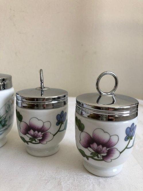 Royal Worcester - Eierhouder set (5) - Metaal, Porselein -, Antiek en Kunst, Antiek | Meubels | Tafels
