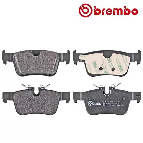 BREMBO Remblokken set VOLVO XC60 T6 AWD achterzijde, Auto-onderdelen, Ophanging en Onderstel, Nieuw, Verzenden