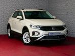Zakelijke Lease |  Volkswagen T-Roc 1.5 TSI 150PK CARPLAY NA, Automaat, Stof, Gebruikt, Zwart