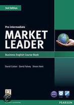 Market Leader. Pre Intermediate Coursebook wit 9781408237076, Zo goed als nieuw