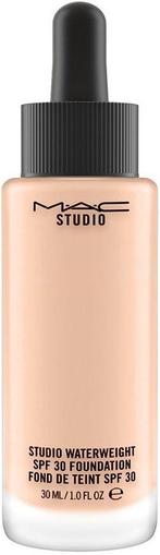 MAC STUDIO NW20 WATERWEIGHT SPF 30 FOUNDATION DRUPPELAAR 3.., Verzenden, Nieuw