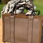 Qischa - Handtas - teddy rand - small - met extra lange riem, Sieraden, Tassen en Uiterlijk, Tassen | Damestassen, Verzenden, Nieuw