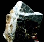 Topaas op matrix Katlang, Karakorum, Himalaya, Pakistan -