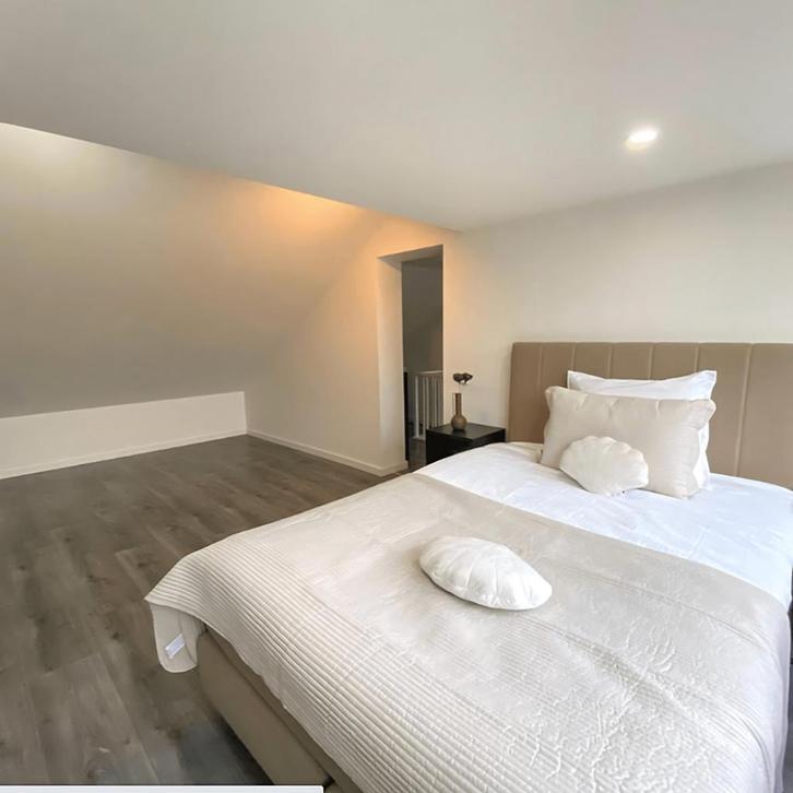 Eengezinswoning met tuin en inloopdouche, Huizen en Kamers, Huizen te koop