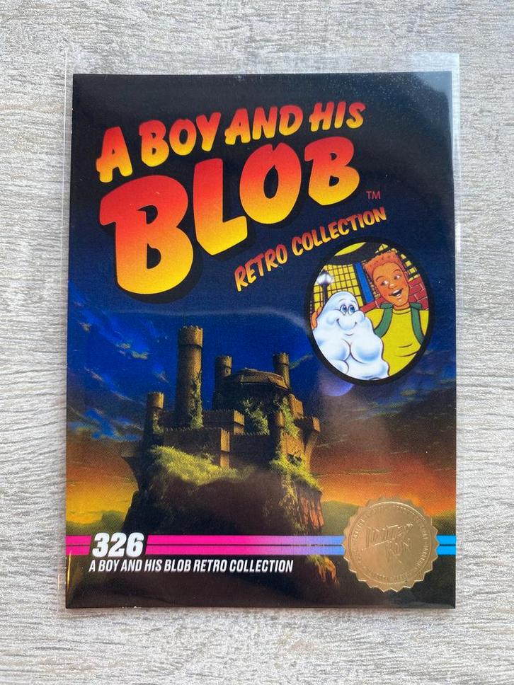 Series 3 #326 Gold A boy and his blob Retro collection Li..., Hobby en Vrije tijd, Verzamelkaartspellen | Overige, Zo goed als nieuw
