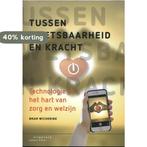 Tussen kwetsbaarheid en kracht 9789046905883 Bram Wicherink, Boeken, Wetenschap, Verzenden, Gelezen, Bram Wicherink