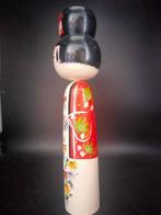 Beeldje, grote zeldzame vintage geisha kokeshi ( volkskunst