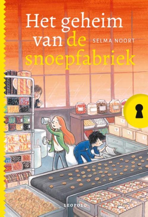 Het geheim van de snoepfabriek / Het geheim van Selma Noort, Boeken, Kinderboeken | Jeugd | onder 10 jaar, Zo goed als nieuw, Verzenden