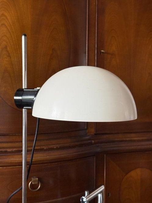 iGuzzini - Fabio Simon - Tafellamp - Libelle - Metaal,, Antiek en Kunst, Antiek | Lampen