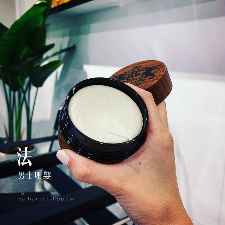 Dear Barber Shave Biscuit - 100ml, Sieraden, Tassen en Uiterlijk, Uiterlijk | Haarverzorging, Overige typen, Nieuw, Ophalen of Verzenden