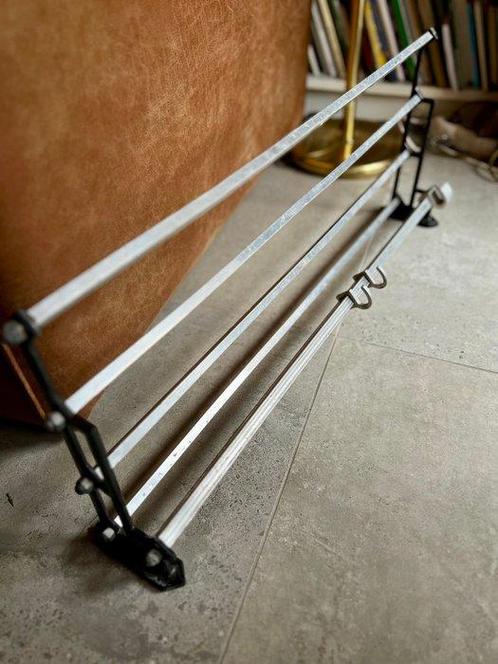 Diossy - Kapstok - Aluminium - Hoed, jas, kapstok ophangen, Antiek en Kunst, Kunst | Designobjecten