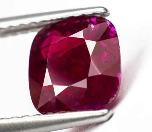 Zonder Minimumprijs Robijn - 2.08 ct - Lotus Gemology -, Sieraden, Tassen en Uiterlijk, Edelstenen