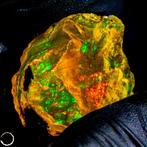 Zeer zeldzame natuurlijke AAA+++ Crystal Opal onbehandeld
