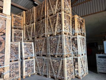 haardhout mix Eiken, Beuken, Haagbeuk en Essen beschikbaar voor biedingen