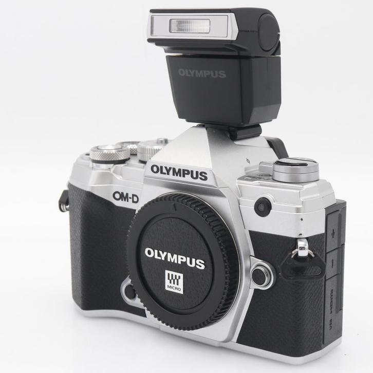 Digitale fotocamera  Olympus OM-D E-M5 mark III body, Audio, Tv en Foto, Fotocamera's Digitaal, Gebruikt, Olympus, Verzenden