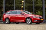Zakelijke Lease |  Škoda Octavia Combi 1.5 TSI Greentech Bus, Auto's, Automaat, Gebruikt, Euro 6, Overige kleuren