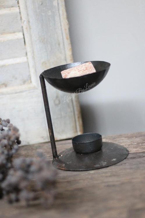 Zwart metalen brander voor geurblokje of olie, Huis en Inrichting, Woonaccessoires | Kandelaars en Kaarsen, Nieuw, Ophalen of Verzenden
