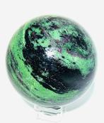 Ruby Zoisite Sphere met zwarte biotiet-inclusies — Ø 111 mm-