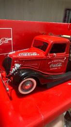 1:24 - Modelauto - Ford pickup truck Coca-Cola themed, Nieuw