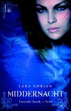 Tess / Middernacht / 2 9789024556663 Lara Adrian, Boeken, Verzenden, Gelezen, Lara Adrian