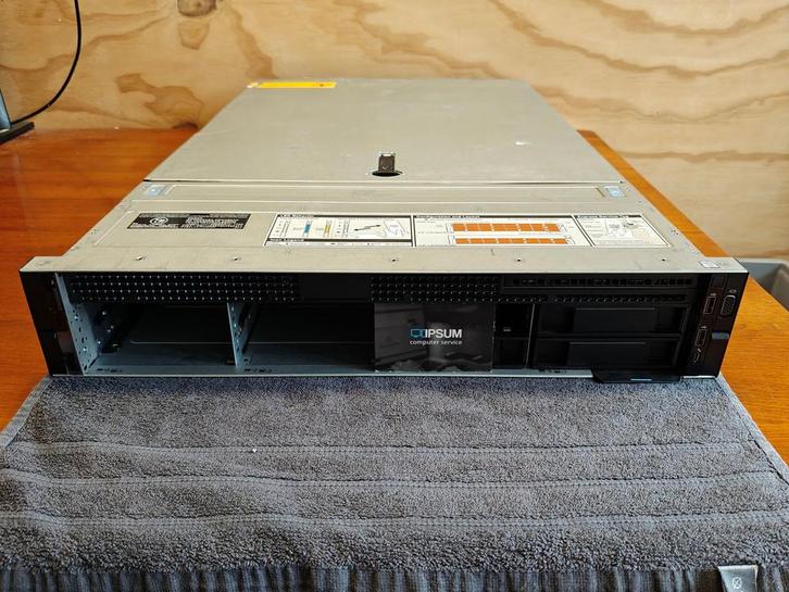 Dell Poweredge R740 | 2x Xeon Gold 6130 | 256gb DDR4 | Pe..., Computers en Software, Servers, Refurbished, 2 tot 3 Ghz, 256 GB