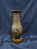 Vaas - Brons - Japan - Bronzen balustrade 1900 y