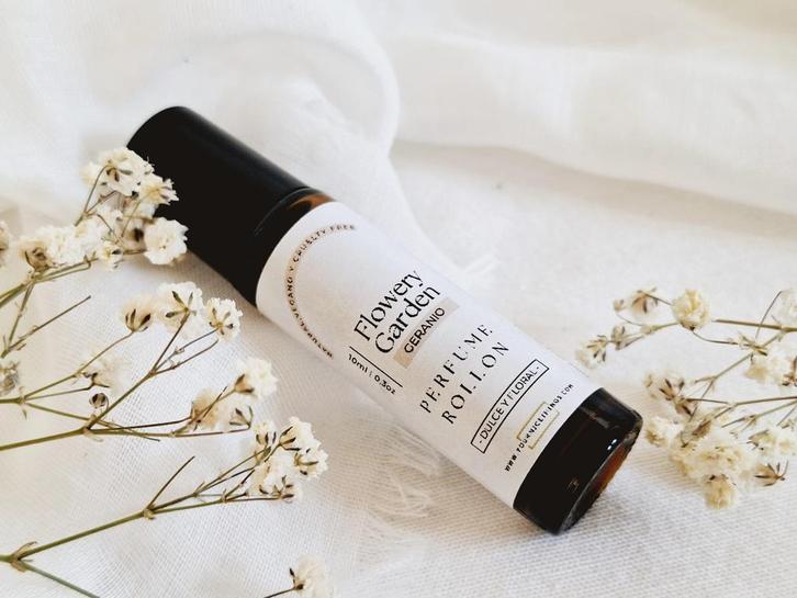 Biologische etherische olie compositie parfum FLOWERY, Sieraden, Tassen en Uiterlijk, Uiterlijk | Parfum