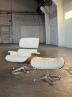 Vitra Eames Lounge Chair + Ottoman, Huis en Inrichting, Fauteuils, Ophalen of Verzenden, Zo goed als nieuw, Leer