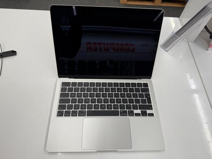 APPLE MacBook Air (2024) Zilver - 13.6 inch (Refurbished), Computers en Software, Apple Macbooks, Onbekend, 13 inch, 512 GB, MacBook Air