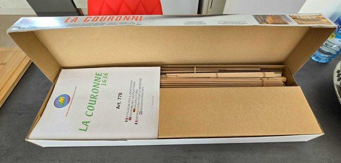 Scientific MHD 1:98 - Scheepsbouwers scheepsmodel - La, Antiek en Kunst, Antiek | Overige Antiek