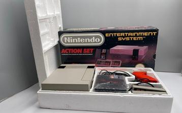 Nintendo - Nes - Action Set - Spelcomputer - In originele beschikbaar voor biedingen
