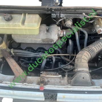 Motor Peugeot Boxer 2.5TD bj 1995-2001 type 230