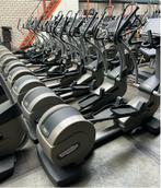 Technogym Synchro Excite 500 | Crosstrainer, Sport en Fitness, Verzenden, Gebruikt