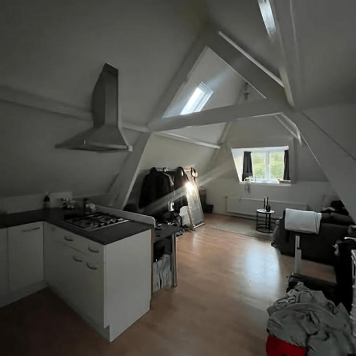 kamer in Rotterdam gevonden voor €820,- pm, Huizen en Kamers, Kamers te huur, Rotterdam