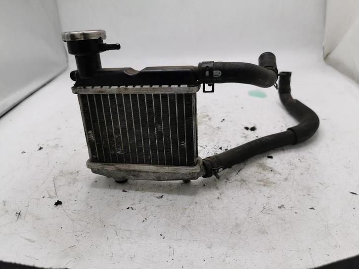 Yamaha neos 4takt injectie watergekoeld / radiateur, Fietsen en Brommers, Brommeronderdelen | Scooters, Overige typen, Yamaha