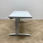 Tweedehands Steelcase slinger zit-sta bureau 160x80 cm, max, Huis en Inrichting, Bureaus, Ophalen of Verzenden, In hoogte verstelbaar