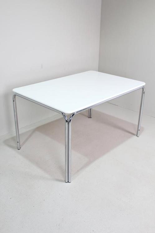 Vintage design eettafel, wit, TECTA jaren 70, Huis en Inrichting, Tafels | Eettafels, 50 tot 100 cm, 100 tot 150 cm, Rechthoekig