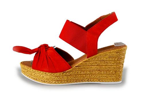 Cellini Sleehakken in maat 38 Rood | 10% extra korting, Kleding | Dames, Schoenen, Rood, Zo goed als nieuw, Schoenen met hoge hakken