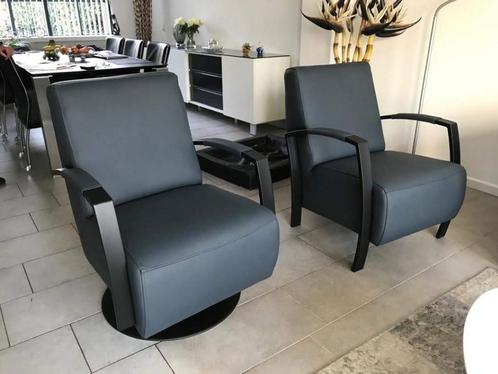 verschillende leren fauteuils met stalen frame - blauw leer, Huis en Inrichting, Fauteuils, 50 tot 75 cm, 75 tot 100 cm, Nieuw