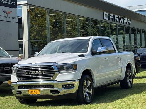 Dodge Ram 5.7 V8 4x4 Laramie Lucht , Pano , 12 inch , 360CAM, Auto's, Bestelauto's, Dealer onderhouden, Lease, Zwart, Automaat