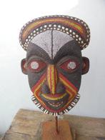 Tête perlée Bamoun - Kameroen (Zonder minimumprijs)