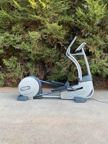 Crosstrainer Professioneel Technogym Synchro Excite 700 Led beschikbaar voor biedingen