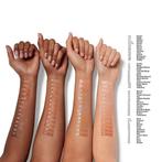 Clinique - Liquid Foundation SPF 15 - WN46 Golden Neutral, Sieraden, Tassen en Uiterlijk, Uiterlijk | Gezichtsverzorging, Ophalen of Verzenden
