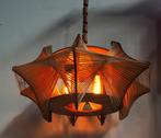 Lamp - Franse hanglamp uit het midden van de eeuw in hout,