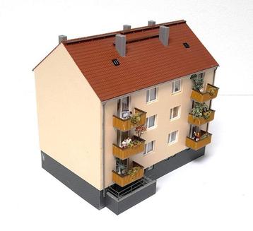 Auhagen H0 - 11402 - Treinset (3) - 3 x meergezinswoning beschikbaar voor biedingen