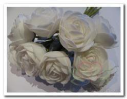 Camelia roos foam 4 cm. Wit / bundel 9 stuks Camelia roos Fo, Huis en Inrichting, Woonaccessoires | Kunstplanten en Kunstbloemen